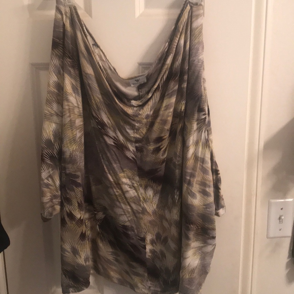 Winged shirt size 2x